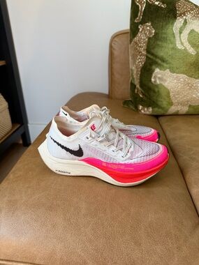 Nike ZoomX Vaporfly Running Shoes - Women’s 6